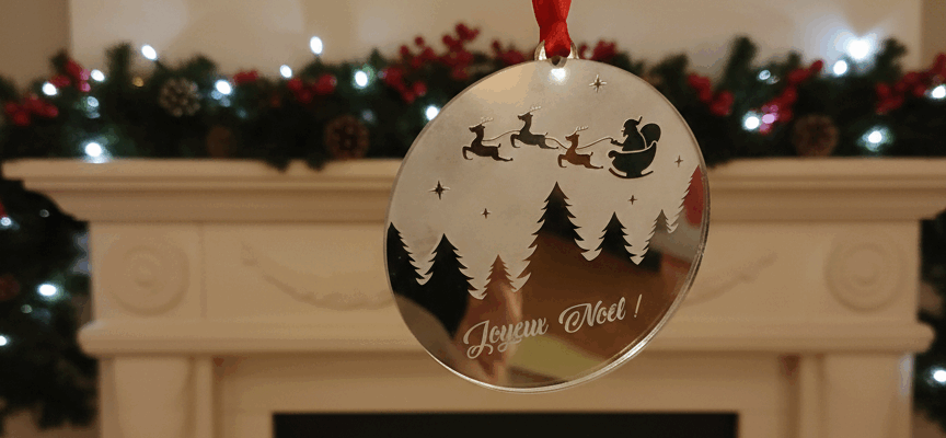 Suspension de Noël en miorir acrylique