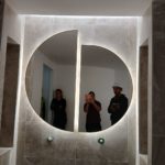Miroir demi lune retroéclairé
